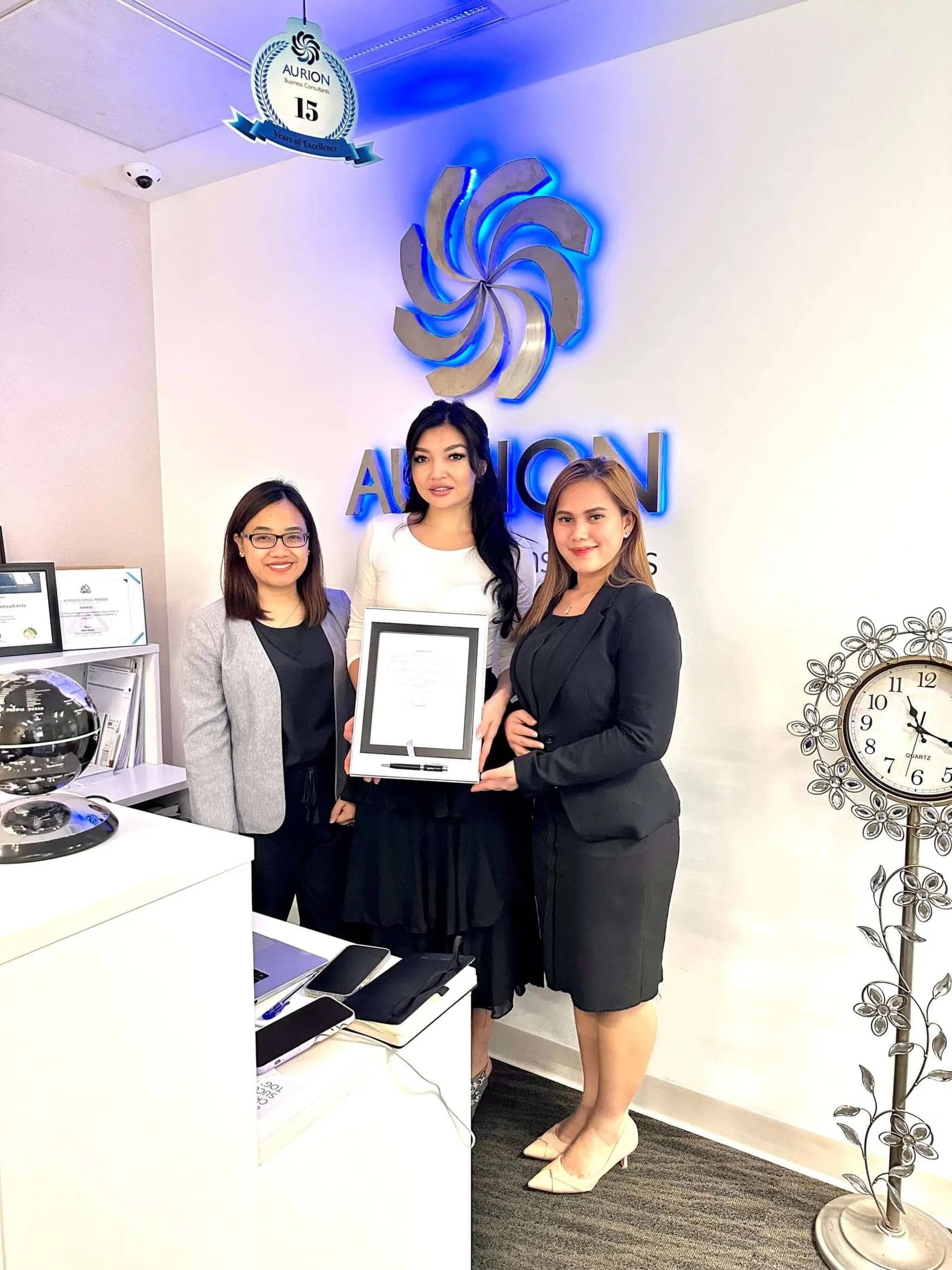 Kassandra receiving the IFZA Award, 2023
